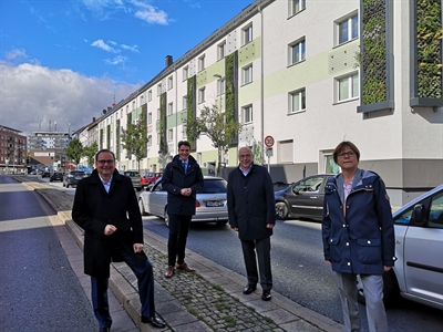 Fassadenbegrünung Allbau Gruppenfoto