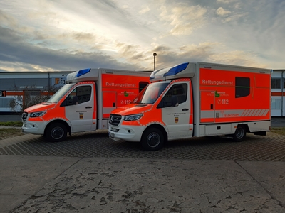 Die neuen Rettungstransportwagen für die Feuer- und Rettungswache in Borken sowie die Rettungswache in Reken.