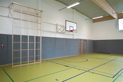 Die Innenansicht der fertiggestellten Sporthalle der Grundschule Westerhüsen