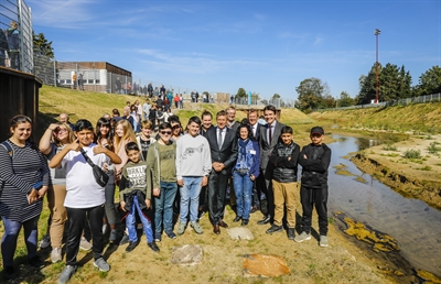 Blaues Klassenzimmer am Hellbach in Recklinghausen 