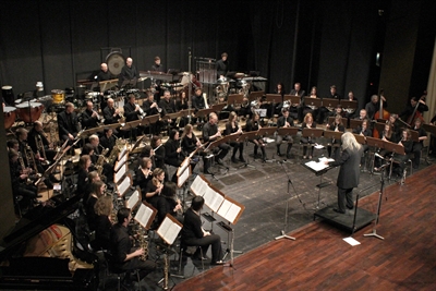 Vorverkauf zum Doppel-Jubiläum startet: 25. Winterkonzert im 30. Jahr der „Mescheder Wind-Band”. 