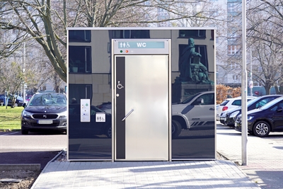 Neue öffentliche Toilette am Alten Markt II