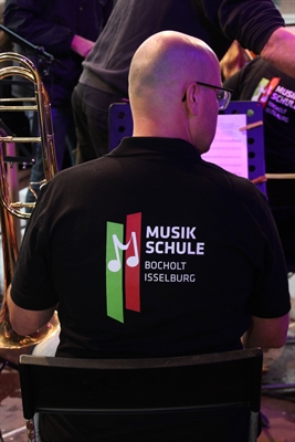 Drei Tage feiern Musikerinnen und Musiker in der Bocholter Innenstadt