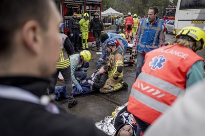 Erfolgreiche grenzüberschreitende Katastrophenschutzübung mit mehr als 110 deutschen und niederländischen Rettungskräften - Foto: Bureau Acute Zorg Euregio / Emiel Muijderman