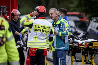 Erfolgreiche grenzüberschreitende Katastrophenschutzübung mit mehr als 110 deutschen und niederländischen Rettungskräften - Foto: Bureau Acute Zorg Euregio / Emiel Muijderman