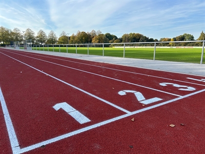 Eröffnung Sportstätte Hemmerde: Laufbahn