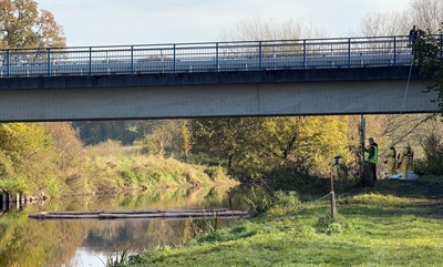 Hullerner Stausee - THW an der Ölsperre