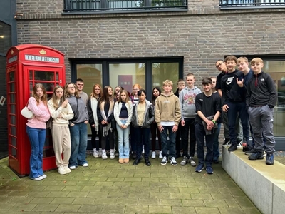 Schülergruppe der Haslingden High School aus Rossendale